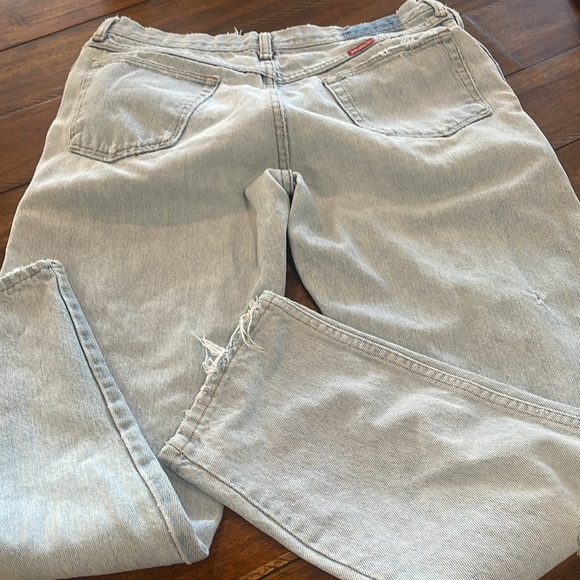 Wrangler Denim - Vintage Wrangler light wash blue denim jeans high waisted rise sz 29 waist